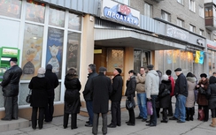 WSJ: Ukraine chỉ đủ ngoại tệ dùng trong 1 tháng