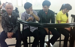 Tử hình người bán 5 bánh heroin trong nhà nghỉ