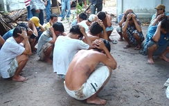 Hưng Yên: Cảnh sát đột kích sới gà, thu giữ gần 500 triệu