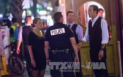 Bắt hung thủ xả súng đẫm máu tại Charleston, Mỹ