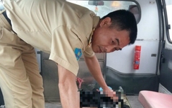 Nghi vấn ô tô đâm chết người rồi bỏ chạy trên QL3B