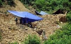 Cứu 2 thiếu niên bỏ trốn khỏi bãi vàng “khổ sai”