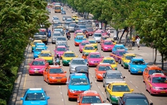 Lòe loẹt như taxi ở Bangkok