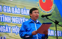 Khởi động năm Thanh niên tình nguyện với ATGT