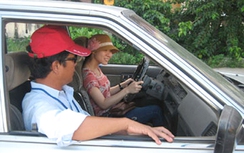 Sát hạch lại đội ngũ giáo viên lái xe