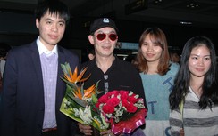 Lục Tiểu Linh Đồng xì tin với kính đã đến Việt Nam