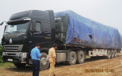 Bắt giữ 4 xe hết hạn đăng kiểm ngang nhiên chở quá tải