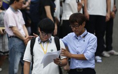 Con gái một thủy thủ phà Sewol tự sát