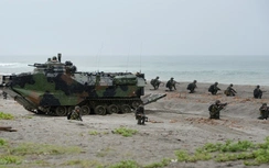 Trên 200 binh sĩ Mỹ, Philippines "tấn công" bờ biển trên biển Đông