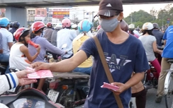 Cần tuýt còi "nghề… xả rác"