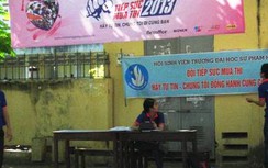 Sinh viên tình nguyện bị lái "xe ôm" chém hụt khi chở sĩ tử