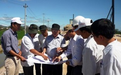 Chủ tịch UBND tỉnh kiểm tra công tác GPMB QL 1D và QL 19