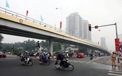 Chú ý: phân luồng xe để thi công cầu vượt đường Trần Nhật Duật