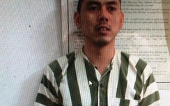 Bắt nghịch tử "xin tiền" mẹ bằng dao