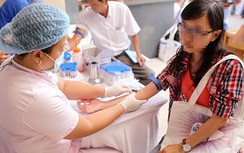 1.000 người được khám miễn phí viêm gan siêu vi C