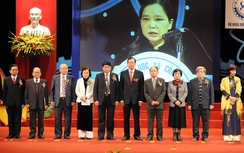 Được giải thưởng Hồ Chí Minh, nhận 270 lần mức lương cơ sở