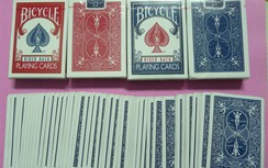 Bài tú lơ khơ nhiễm chất phóng xạ khiến dư luận hoang mang