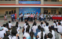 Khởi động cuộc thi "Cùng non sông cất cánh" lần thứ 4