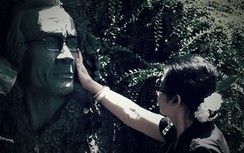 Khánh Ly đau lòng về chuyện tác quyền