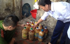 Phát hiện hàng nghìn lít mỡ bẩn
