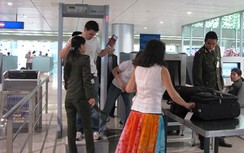 Nam thanh niên "cầm nhầm" điện thoại của hành khách nữ