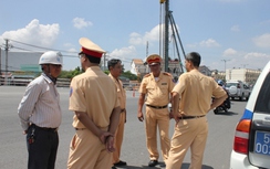 Đội CSGT Tuần tra dẫn đoàn đảm trách đường Phạm Văn Đồng mới