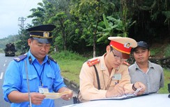 Đà Nẵng bắt đoàn xe chở gỗ quá tải trên 50%