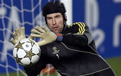 Petr Cech sẵn sàng rời Chelsea