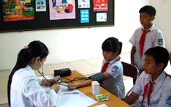 Hỗ trợ 30-100% phí BHYT cho học sinh, sinh viên