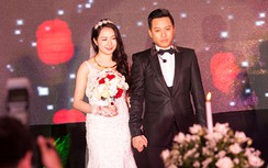 Vợ chồng ca sĩ Tuấn Hưng đón con trai đầu lòng