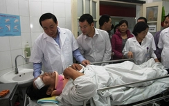 Ủy ban ATGT Quốc gia thăm hỏi nạn nhân TNGT tại BV Việt Đức
