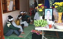 Xót xa đàn cua làm biến dạng mặt hai mẹ con chết đuối