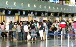 Khách đến trễ 40 phút không được lên tàu bay