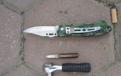 Mang đồ nghề đi ăn trộm gặp ngay 141