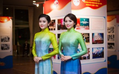 Kỳ Duyên đọ áo dài cùng Huyền My