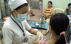 Vụ tiêm nhầm vaccine: Không gây hại cho phụ nữ mang thai