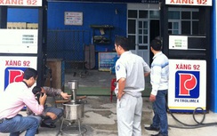 Khởi tố hai chủ cây xăng gắn chíp gian lận ở Nghệ An