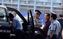 Khách gọi Uber, không đi cũng phải trả phí mở cửa xe?