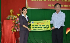 Đạm Cà Mau tài trợ xây dựng cầu GTNT tại Bến Tre