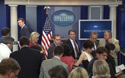 Nhà Trắng, Quốc Hội Mỹ sơ tán khẩn cấp vì bị doạ đánh bom