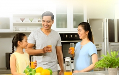 Sun Life Việt Nam ra mắt sản phẩm "SUN - Trọn vẹn ước mơ"