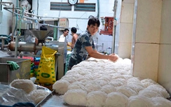 Lại phát hiện bún chứa chất huỳnh quang