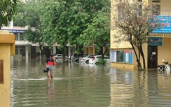 Gửi trong trường học, xe bị ngập nước ai chịu trách nhiệm?