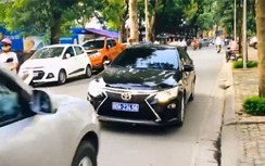 Bài học nhớ đời... cho tài xế xe biển xanh