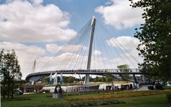 Long An còn 2 cầu dây văng cần được thay thế