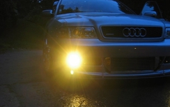 Gắn đèn led - Thú chơi nguy hại