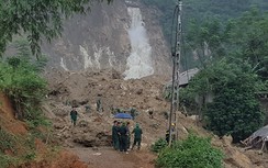 Chùm ảnh: Hiện trường vụ sạt lở khiến 18 người chôn vùi trong đêm