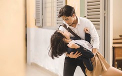 Làm MV như phim ngắn tựa “con dao hai lưỡi”