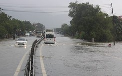 QL1 bớt "tê liệt", các phương tiện dần di chuyển