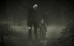 Khai thác bi kịch, phim kinh dị "Slender Man" bị chỉ trích không ngớt
